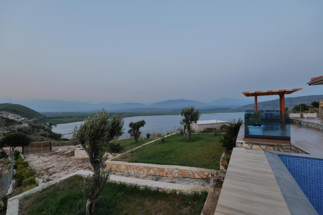 Twins Villa Sarandë Buitenkant foto