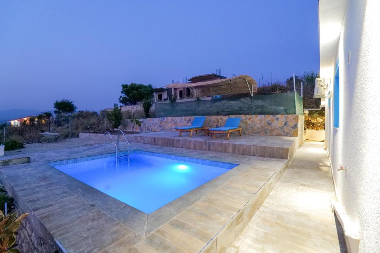 Twins Villa Sarandë Buitenkant foto