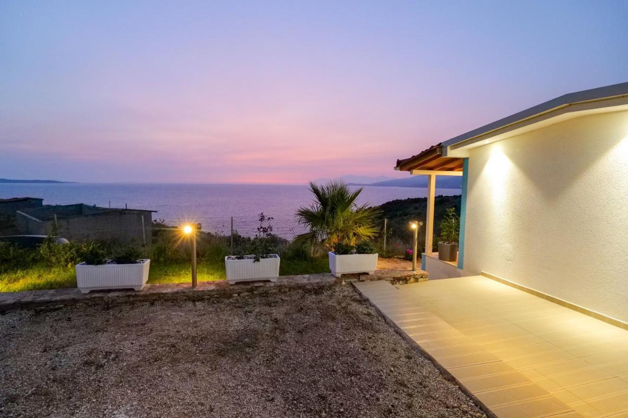 Twins Villa Sarandë Buitenkant foto