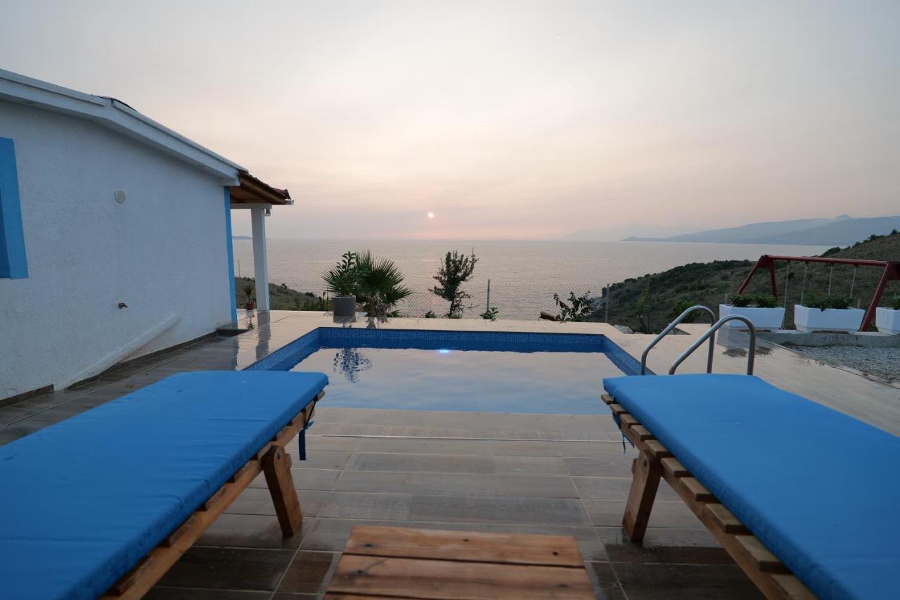 Twins Villa Sarandë Buitenkant foto