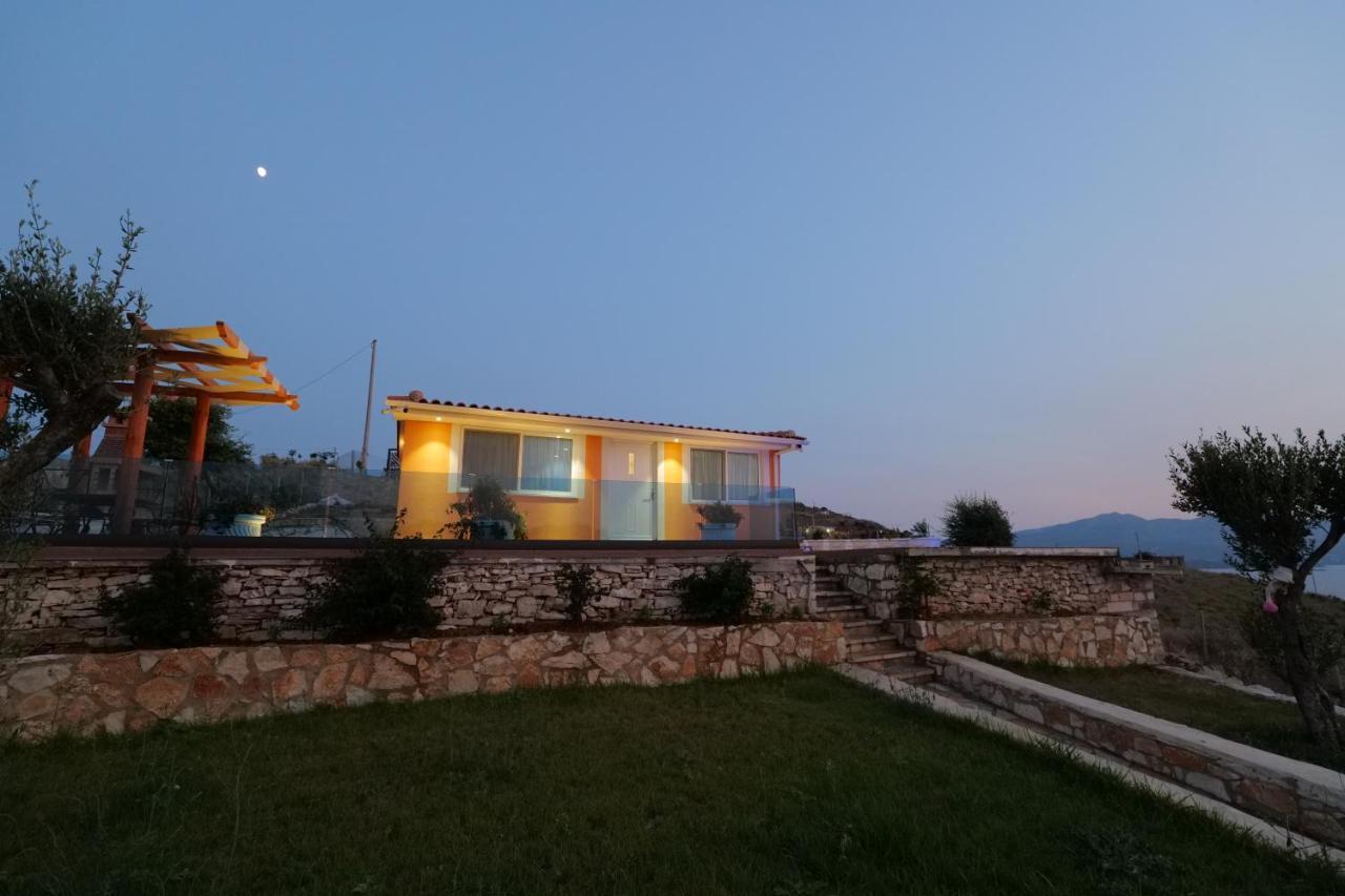 Twins Villa Sarandë Buitenkant foto
