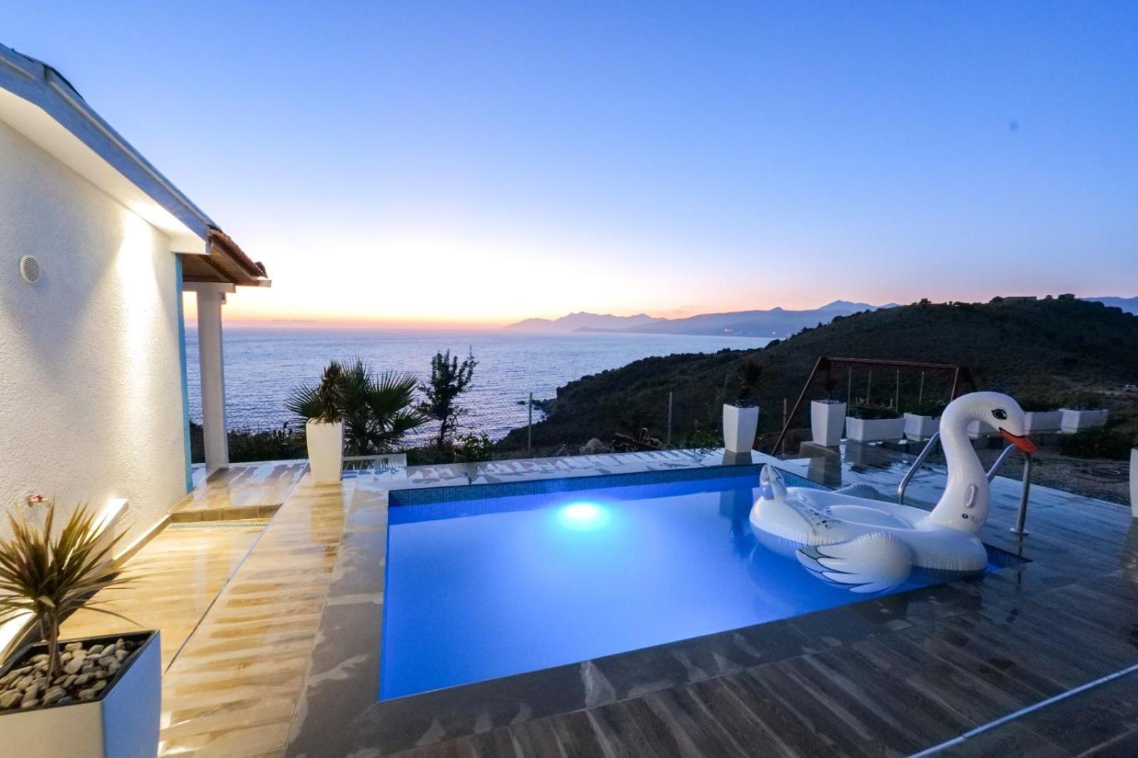 Twins Villa Sarandë Buitenkant foto