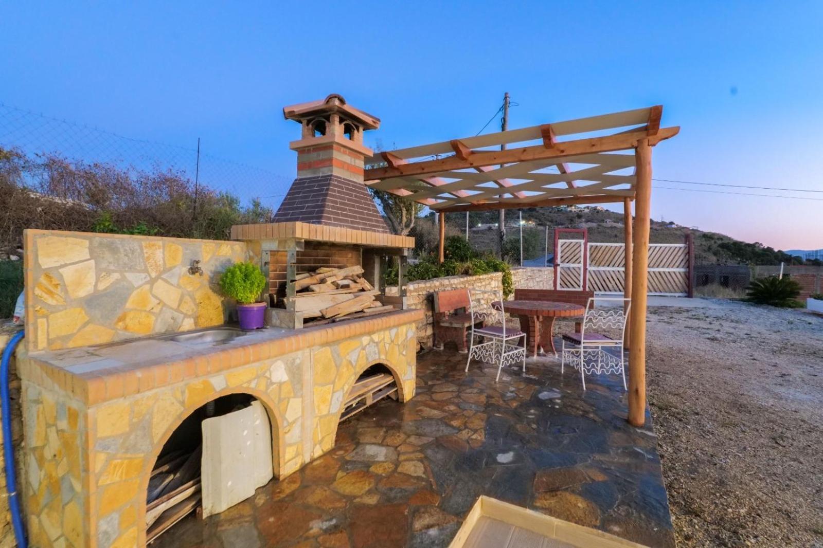 Twins Villa Sarandë Buitenkant foto