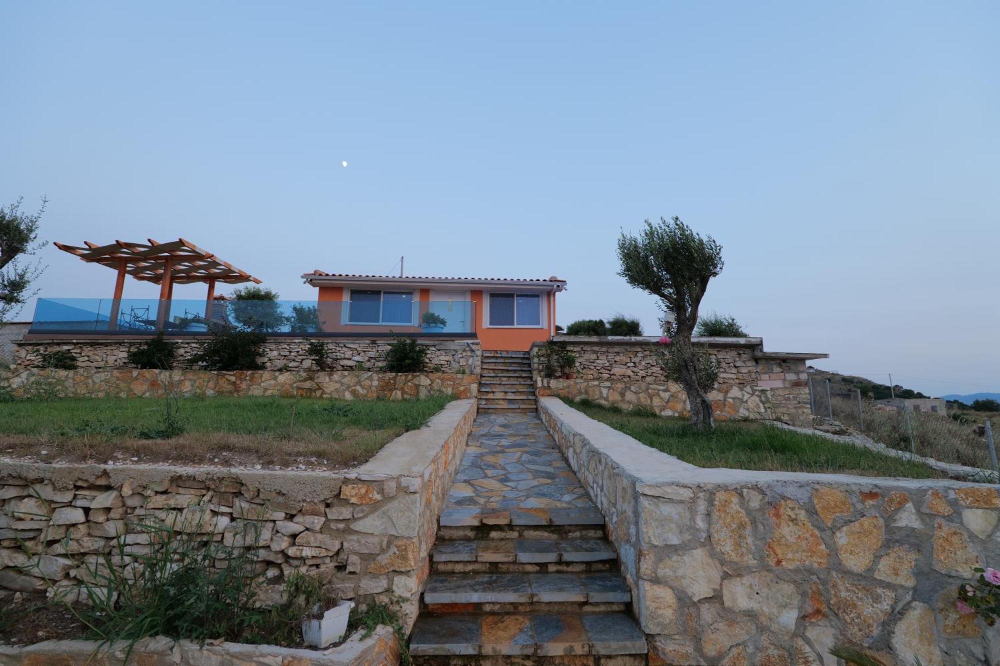 Twins Villa Sarandë Buitenkant foto